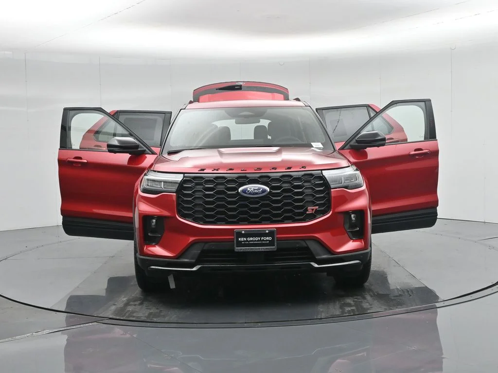 New 2026 Rapid Red Metallic Tinted Clearcoat Ford ST image 37
