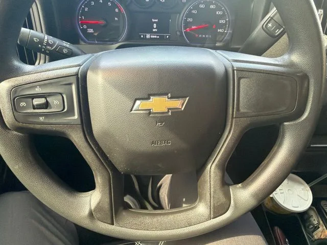 Used 2019 White Chevrolet Custom image 11
