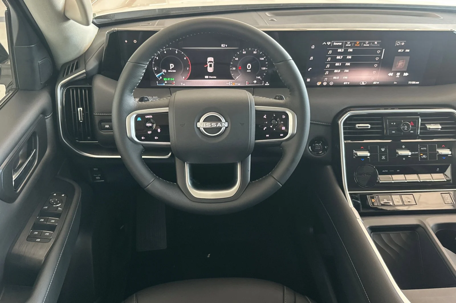 2026 Nissan Armada SV - Photo 14