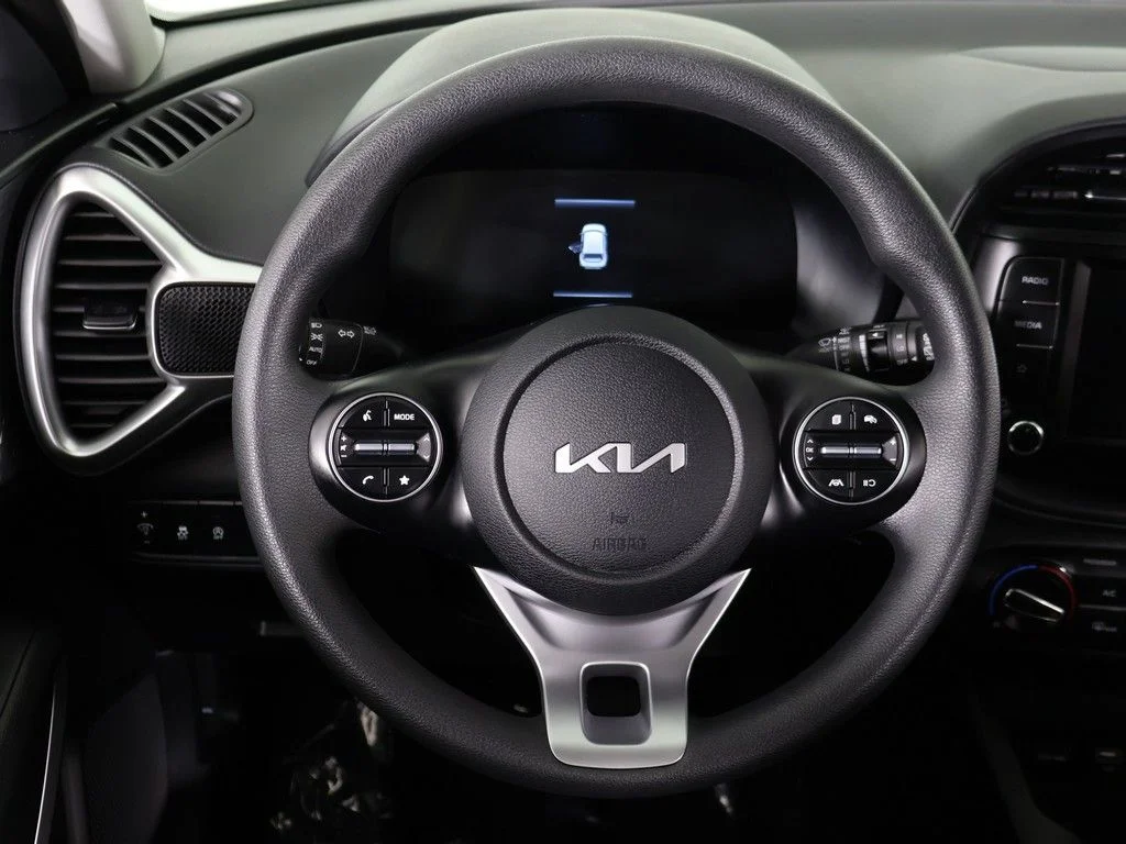 Used 2024 White Kia LX image 36