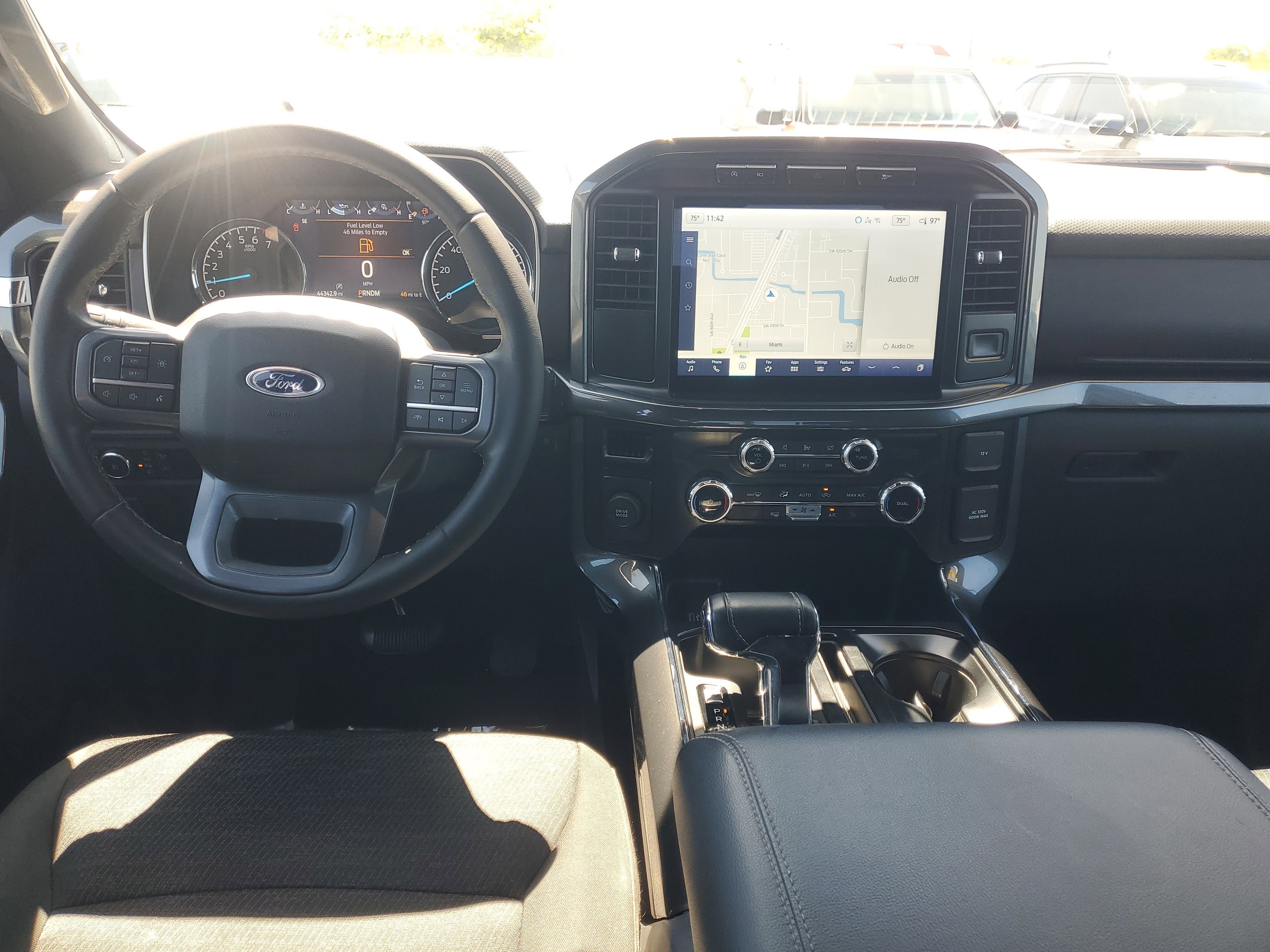 Used 2023 Avalanche Ford XLT image 8