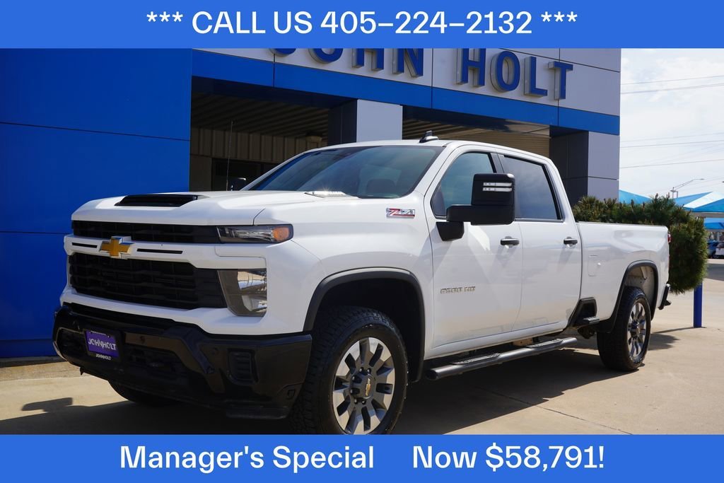 2025 Chevrolet Silverado HD Custom 4WD Crew Cab Standard Box's photo