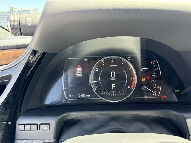Used 2024 White Lexus 350 image 15