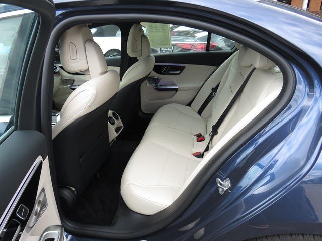 Certified Used 2025 Twilight Blue Metallic Mercedes-Benz C 300 4MATIC® image 21