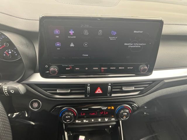 Used 2024 Snow White Pearl Kia GT-Line image 20