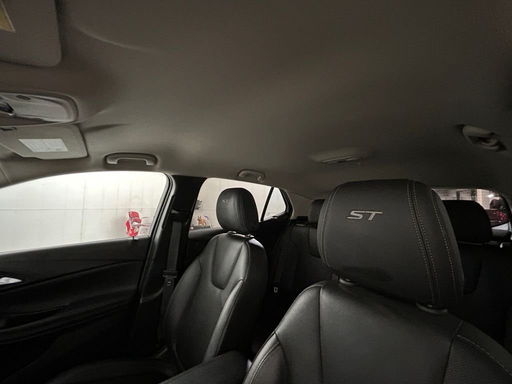 Used 2024 Red Buick Sport Touring image 25