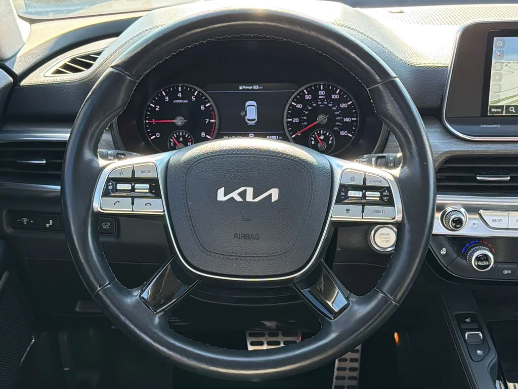 Used 2022 Silver Kia SX image 24