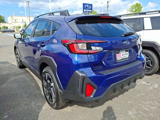 New 2026 SAPPHIRE BLUE PEARL Subaru Limited image 11