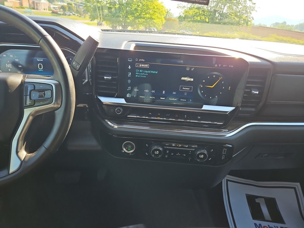Used 2023 Blue Chevrolet LT image 18