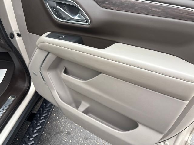 Used 2023 Beige Chevrolet Z71 image 17