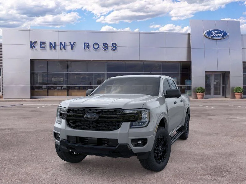 New 2026 Avalanche Ford XLT image 3
