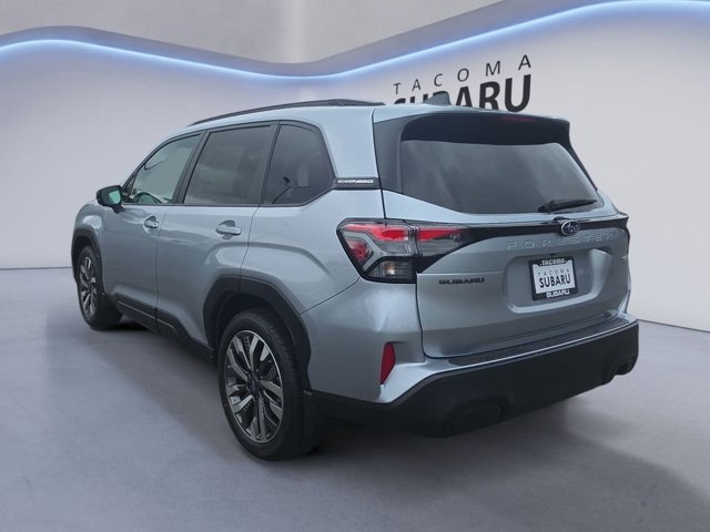 New 2026 ICE SILVER METALLIC Subaru Touring image 3