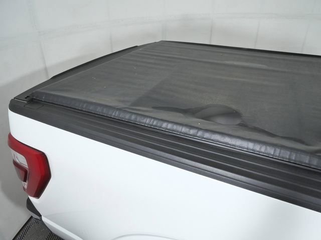 Used 2021 White Ford Lariat image 11