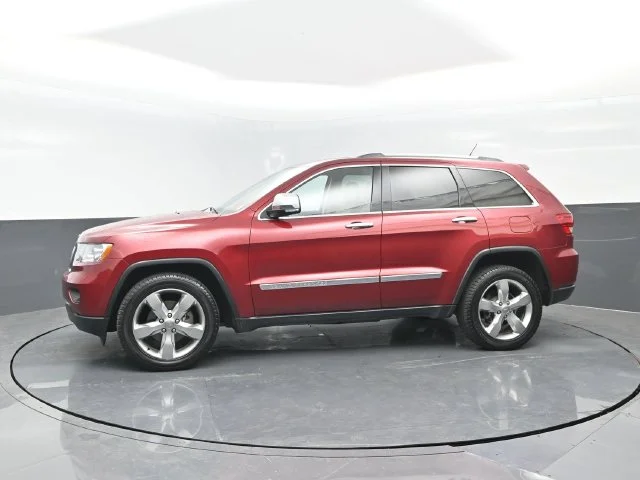 Used 2012 Deep Cherry Red Crystal Pearlcoat Jeep Limited image 4