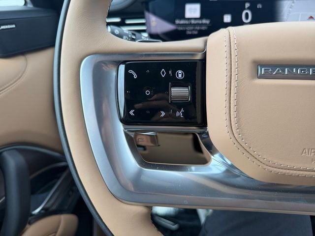 New 2026 Santorini Black Land Rover SE image 22