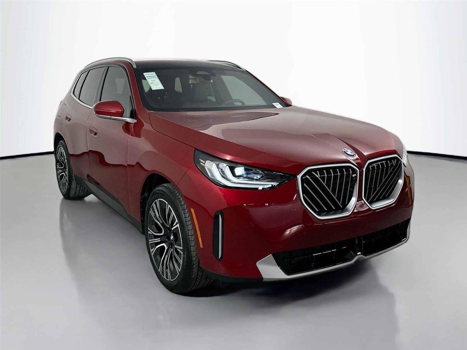 Used 2026 Vegas Red Metallic BMW 30 xDrive image 4