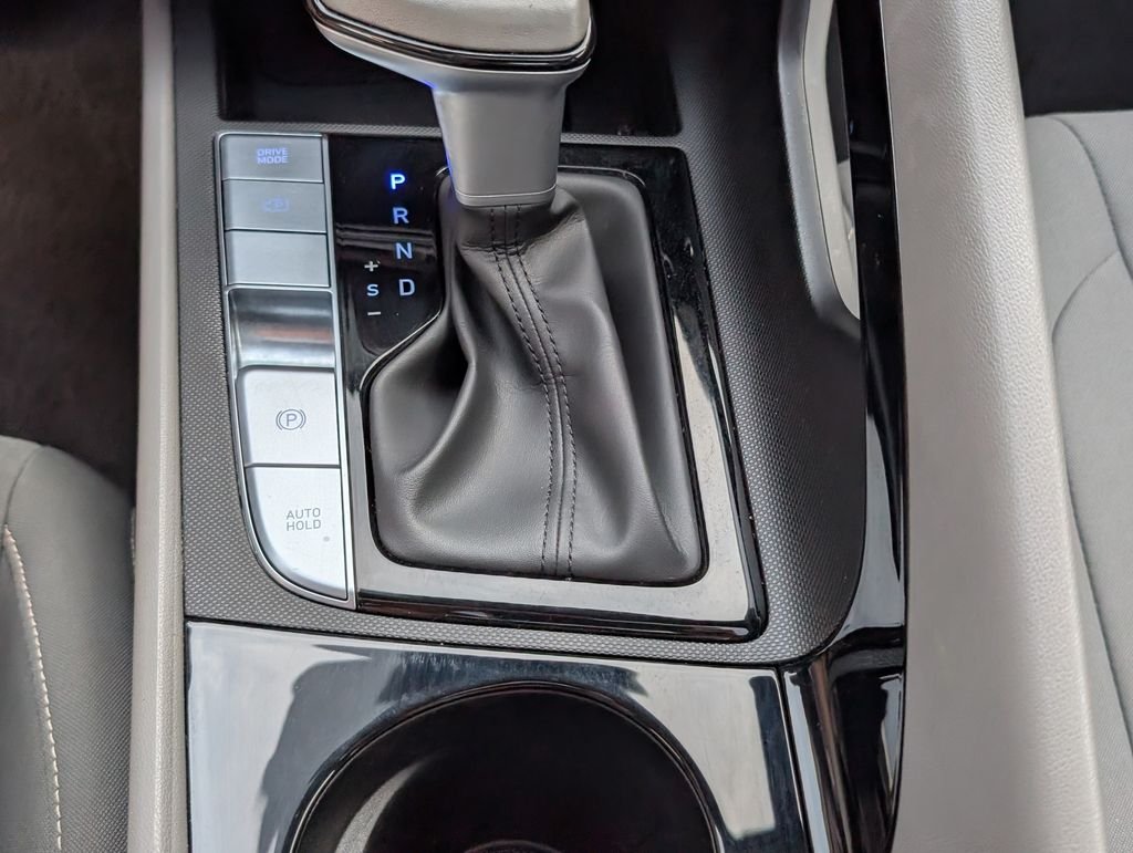 Used 2025 Blue Hyundai SEL Convenience image 10