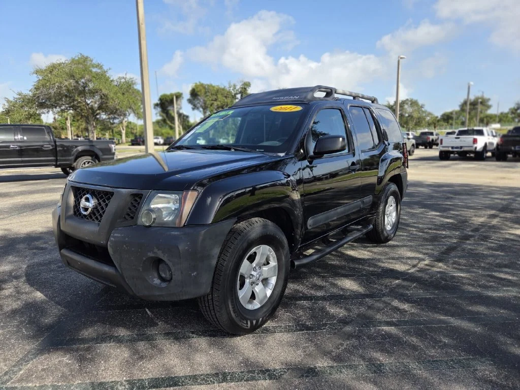 Used 2011 Super Black Nissan S image 3