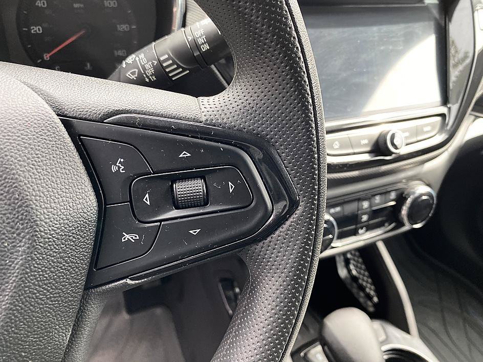 Used 2022 Mosaic Black Metallic Chevrolet LT image 15
