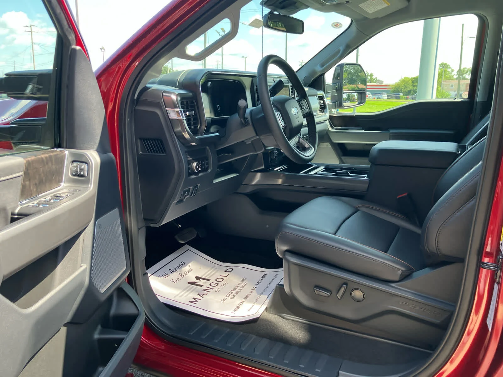 Used 2026 Ruby Red Metallic Tinted Clearcoat Ford LARIAT image 10