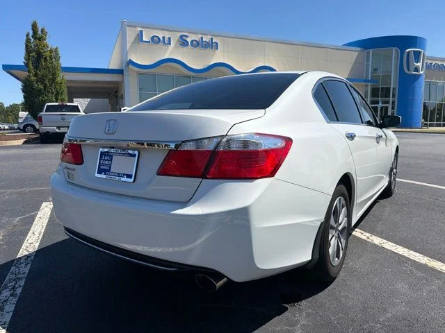 Used 2015 White Orchid Pearl Honda LX image 6