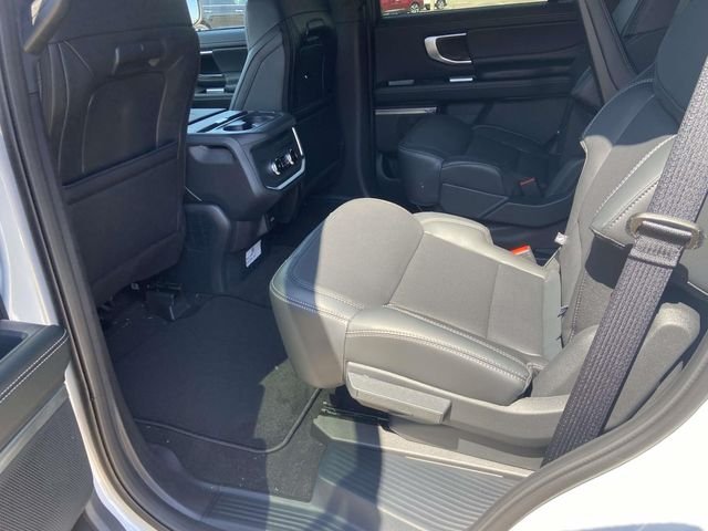 New 2026 Space Silver Metallic Ford Platinum® image 8