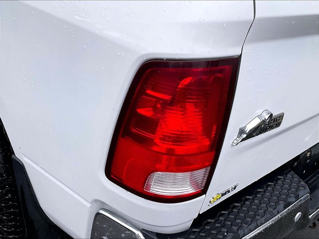 Used 2016 White Ram Big Horn image 33