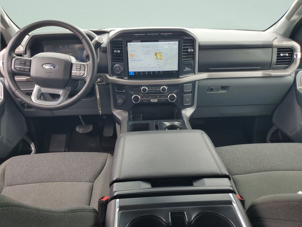 Used 2024 Silver Ford XLT image 11