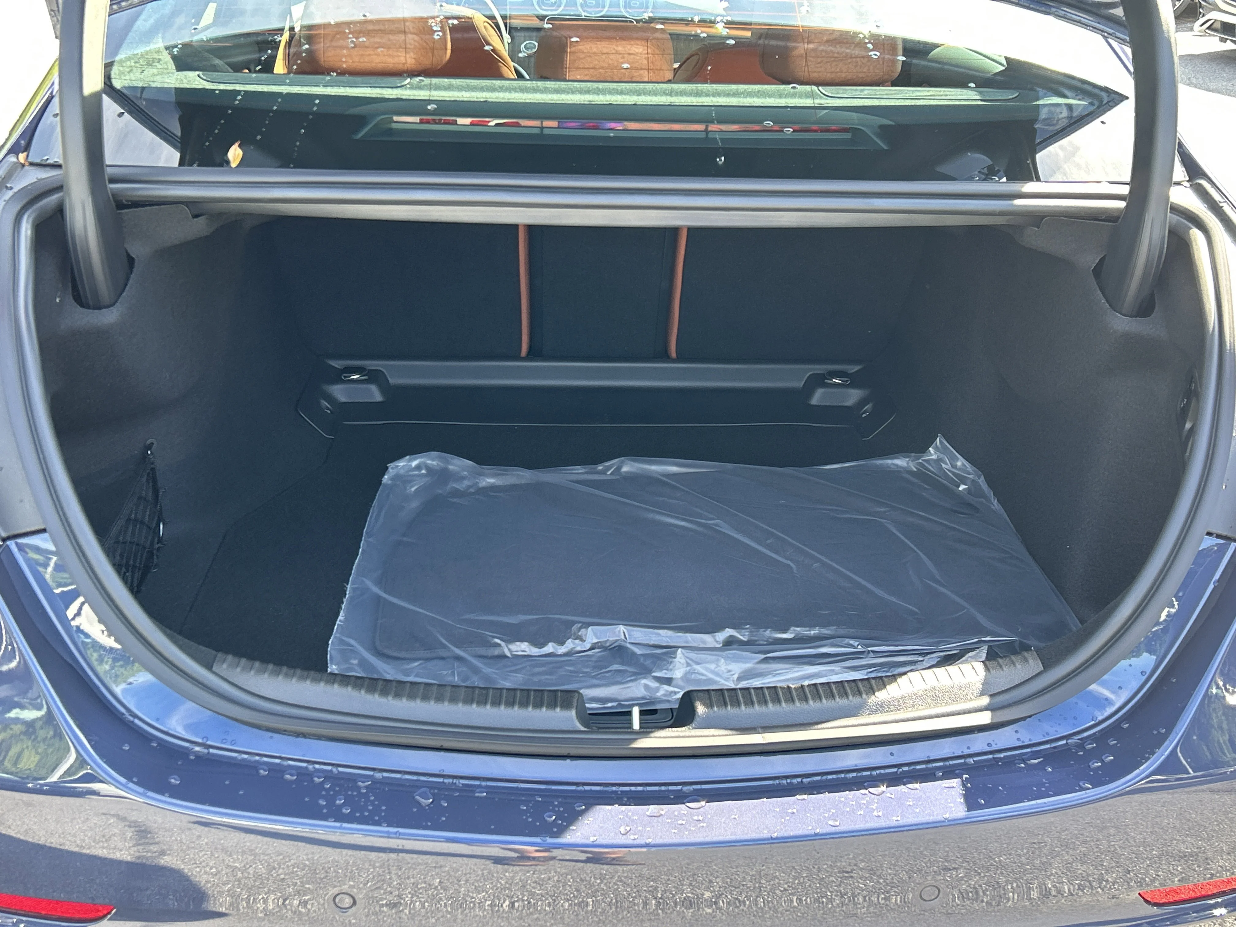 New 2026 Twilight Blue Metallic Mercedes-Benz C 300 4MATIC® Sedan image 9