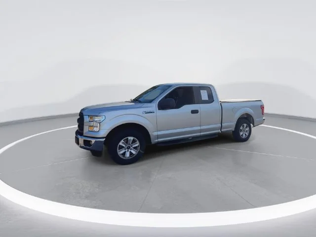 Used 2015 Silver Ford XL image 6