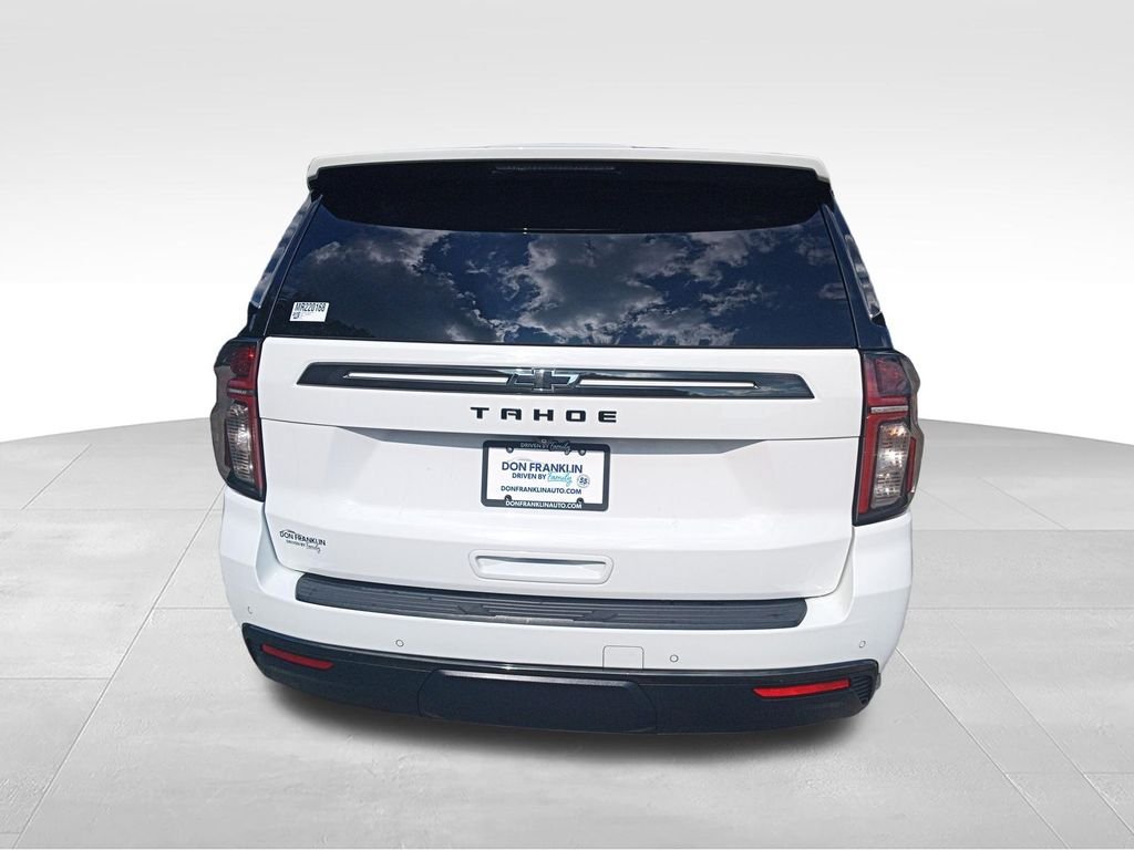 Used 2021 White Chevrolet Z71 image 4