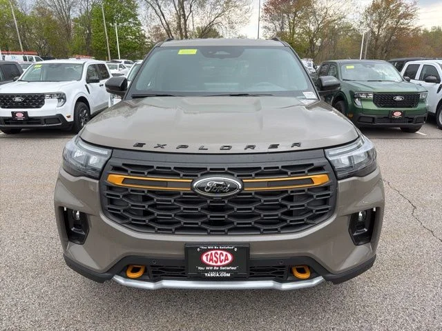 New 2026 Gray Ford Tremor image 5