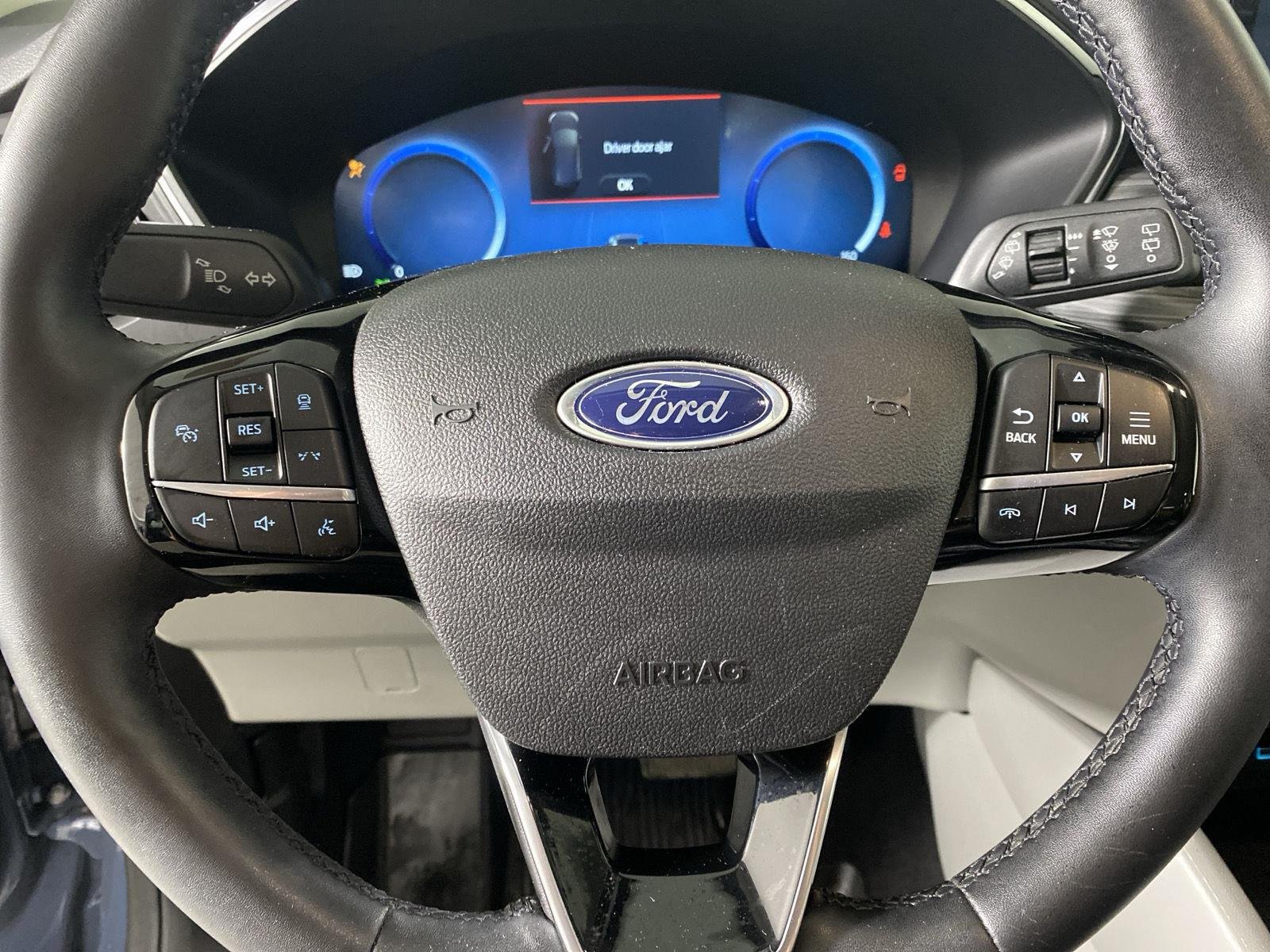 Used 2023 Vapor Blue Ford Platinum image 17
