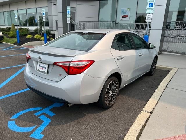 Used 2015 Silver Toyota S Plus image 4