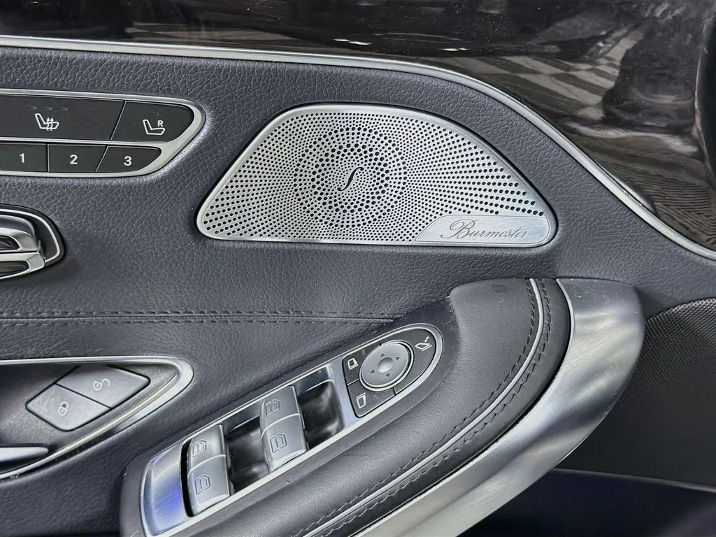 Used 2017 Black Mercedes-Benz S 550 image 19
