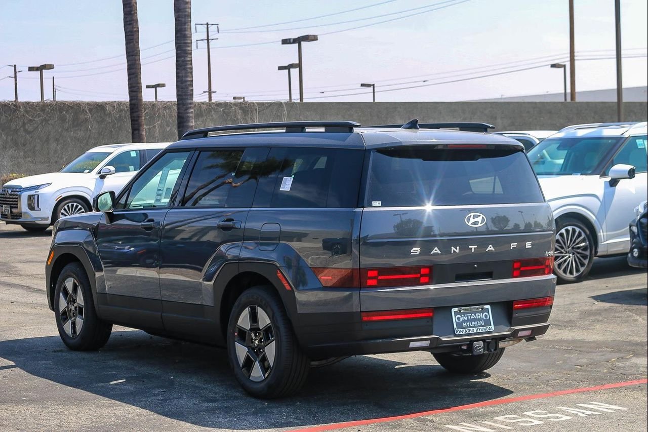 New 2026 Gray Hyundai SEL image 5