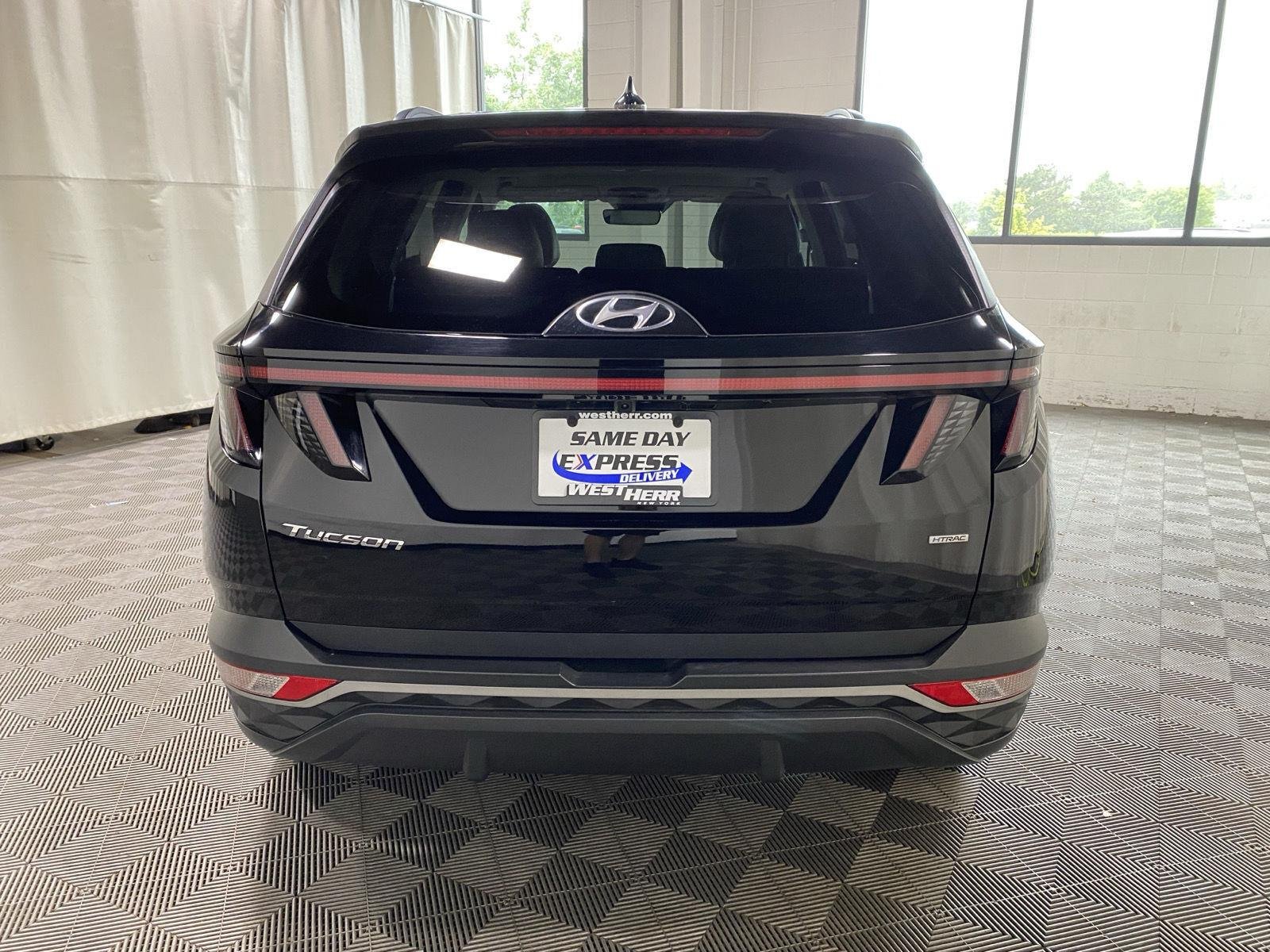 Used 2024 Black Pearl Hyundai SEL image 13