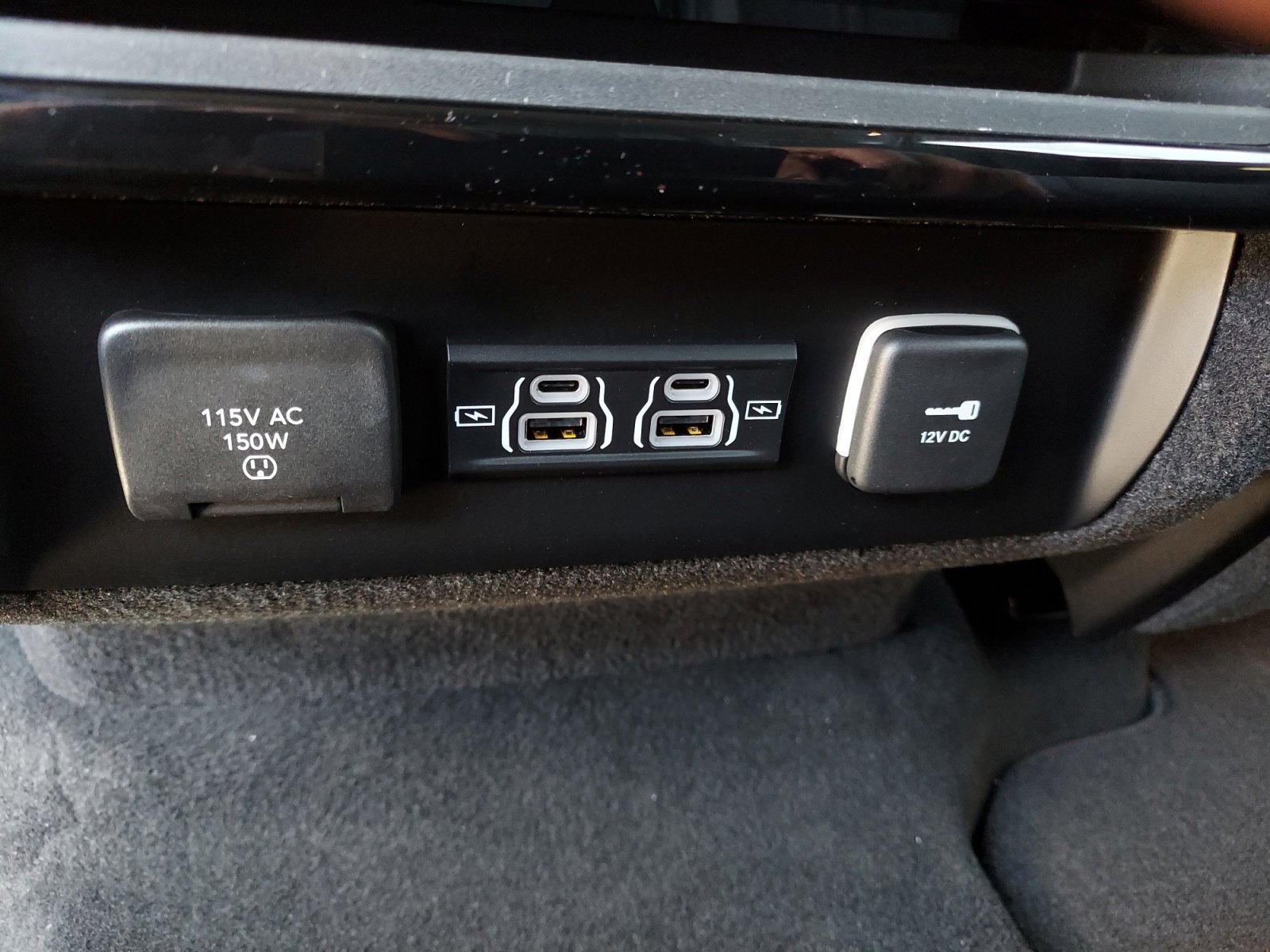 New 2026 High Gloss Black Jeep Limited Altitude image 33