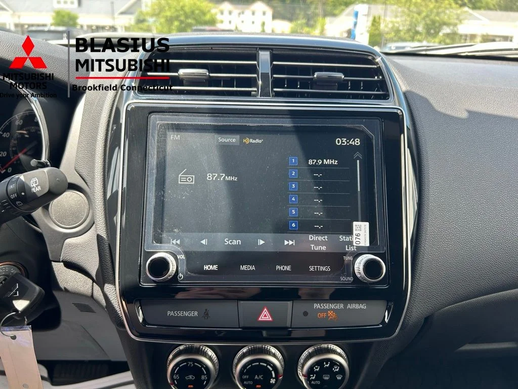 New 2025 White Mitsubishi 2.0 Trail Edition image 63