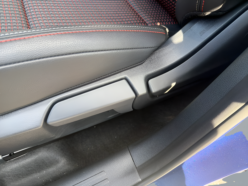 2026 Nissan KICKS SR - Photo 15