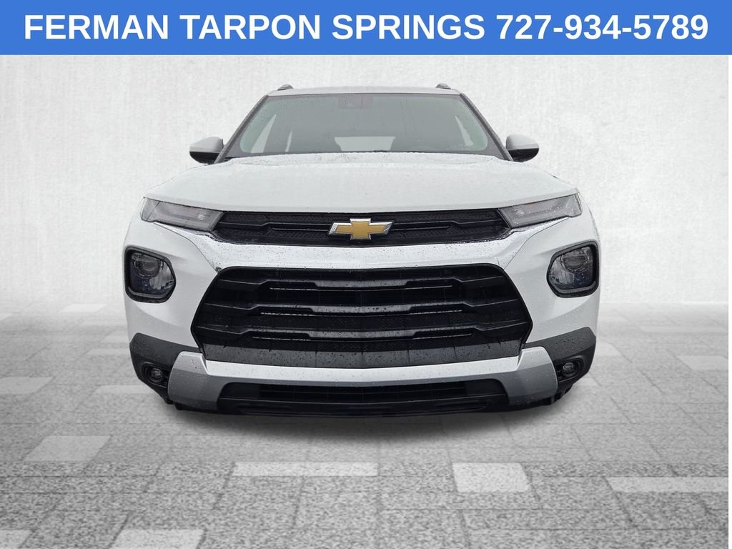 Used 2022 White Chevrolet LT image 6