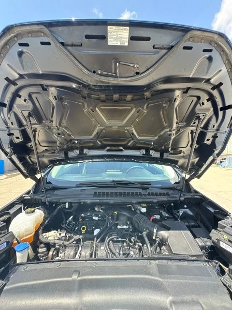 Used 2021 Blue Ford SEL image 11