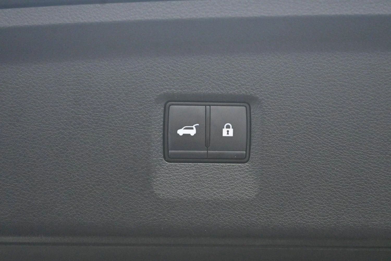 Used 2023 Black INFINITI PURE image 10