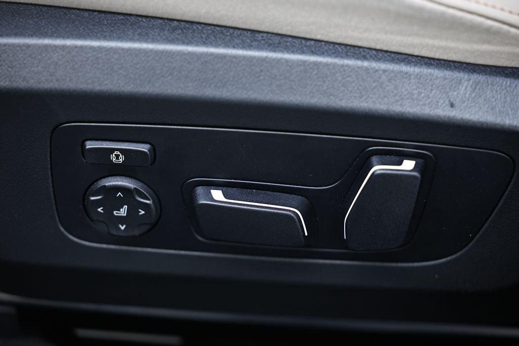 2025 BMW X3 30 - Photo 21