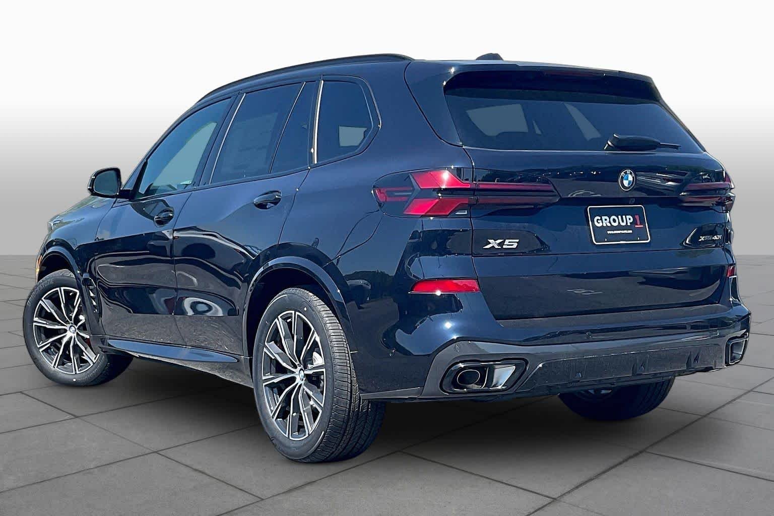 New 2026 Carbon Black Metallic BMW xDrive40i image 12