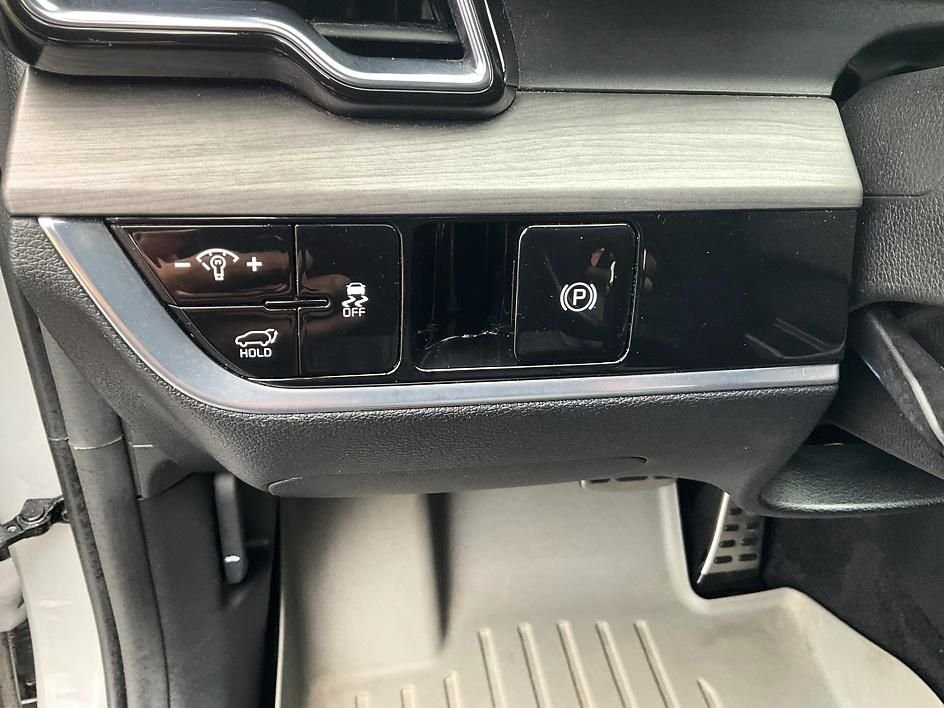 Used 2023 Gray Kia X-Pro image 31