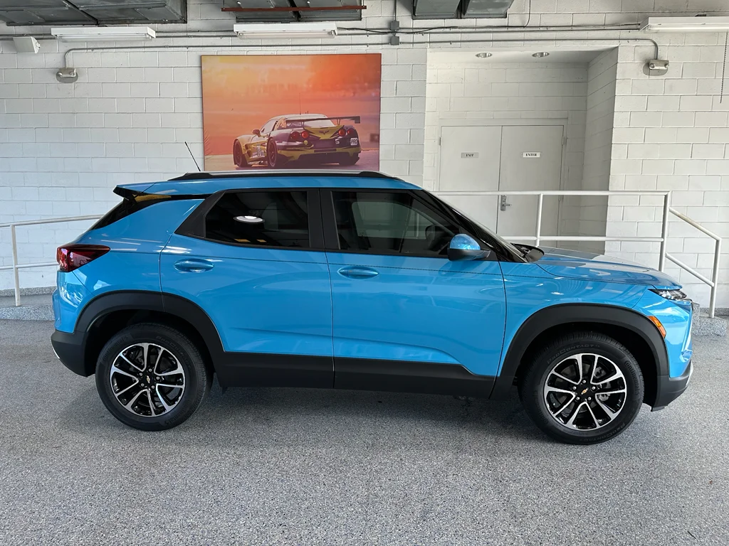 New 2026 Marina Blue Metallic Chevrolet LT image 2