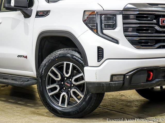 Certified Used 2022 Summit White GMC AT4 image 3