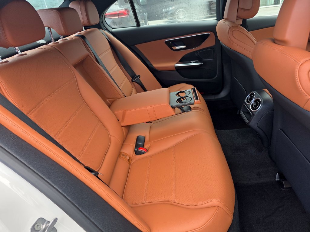 New 2026 Polar White Mercedes-Benz C 300 image 47