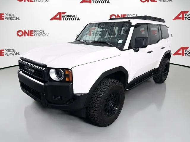 Used 2024 White Toyota 1958 image 3